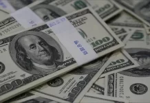 Dólar cai novamente e fecha cotado a R$ 5,9255