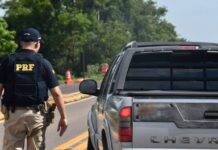 Fim de ano teve 2 mortes e 48 condutores flagrados bêbados em rodovias, aponta PRF