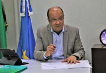 Governador em exercício, Barbosinha participa de inauguração de base da polícia e entrega de ponte