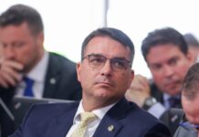 Haddad usa sobrenome Bolsonaro para desviar o foco, diz Flávio