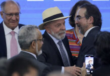 Vetos de Lula na tributária incluem fundos de investimentos; entenda