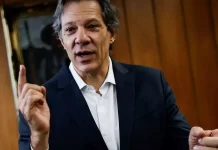 Sem avanço social, ajuste fiscal não se sustenta, diz Haddad