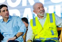 De vez em quando a gente erra, diz Lula sobre escolha de ministros