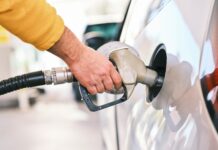 Gasolina e diesel ficam mais caros a partir deste sábado