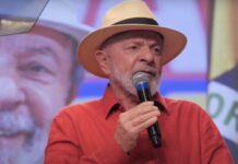 Nos 45 anos do PT, Lula diz que sigla tem de “dialogar com periferia”