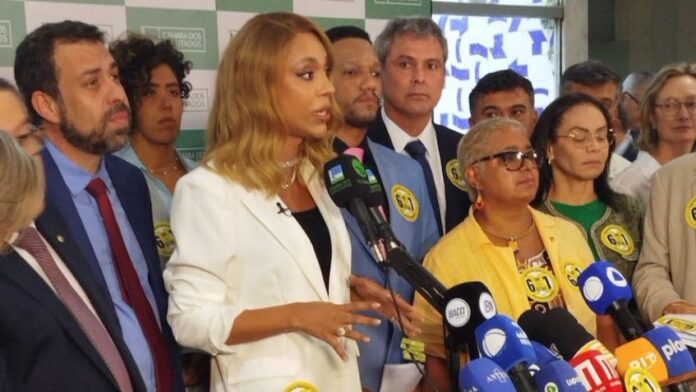 Psol convoca trabalhadores para ficarem em casa contra escala 6 X 1_67be5ec8b1fce.jpeg