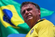 Bolsonaro cobra Greta, DiCaprio e Macron sobre desmatamento na Amazônia