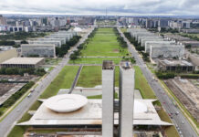 Com Motta e Alcolumbre no exterior, Orçamento deve ficar para abril