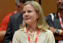 Deputado do PL é condenado a indenizar Gleisi por chamá-la de “amante”