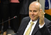 Lula indica Guido Mantega para o conselho fiscal da Eletrobras