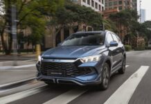 Montadoras criticam chegada de 5.500 carros elétricos ao Brasil