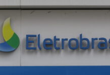 Sindicato diz que acordo do governo com a Eletrobras é traição