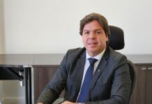 Após recusa de deputado, chefe da Telebras deve assumir Comunicações