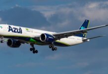 Azul lança oferta de ações preferenciais e bônus para acionistas
