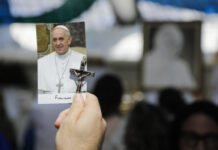 Câmara e Senado decretam luto pela morte do papa Francisco