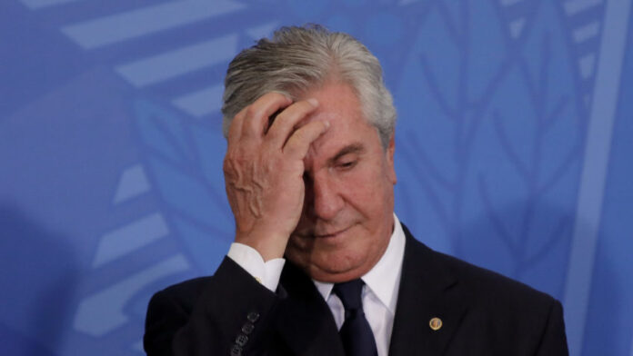 Collor ficará preso em sala adaptada de diretor do presídio_680ecb4e2fac4.jpeg