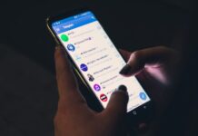 Comissão da Câmara aprova criminalizar uso de celular em prisões