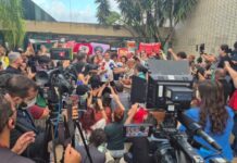 Glauber Braga encerra greve de fome após acordo com Motta