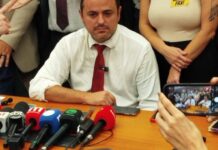 Saiba quem visitou Glauber Braga na Câmara durante greve de fome