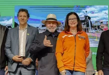 Haddad critica pessimistas e afirma: “desde que Lula assumiu, esse país não para de gerar empregos”