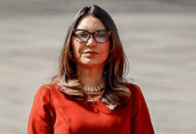 Ao vivo: Janja abre evento de semana contra violência sexual infantil