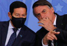 Bolsonaro ligou para Mourão antes de depoimento no STF