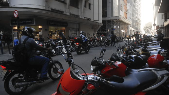 Brasil tem 34.881 mortes no trânsito em 2023, alta de 2,9%_682291b8cf145.png