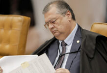 Dino vota para manter teto de preços para serviços funerários em SP