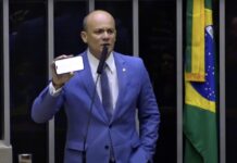 Oposição critica indiciamento do cabo Gilberto por críticas a Dino