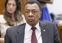 Projeto pode aumentar o número de deputados de 513 para 531