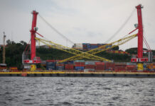 Tarifas de Trump pesam sobre importadores dos EUA