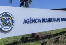 Atual diretor da Abin atuou para obstruir investigação policial, diz PF