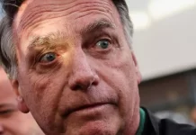 Bolsonaro passa mal em eventos em Goiás e diz que “vomita 10 vezes por dia”