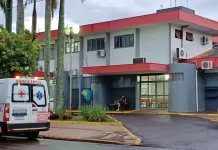 Homem morre no Hospital da Vida após agressão com banco de madeira