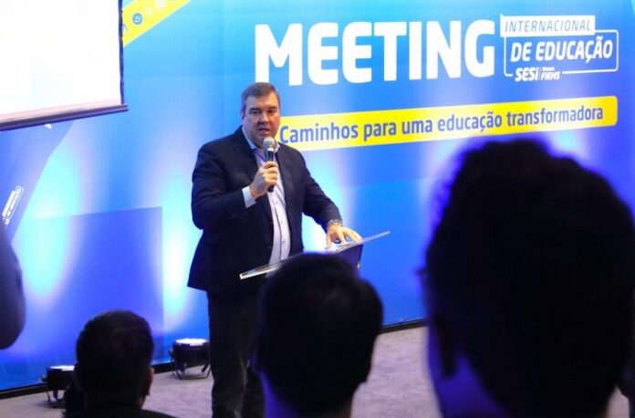 Meeting-Internacional-de-Educacao