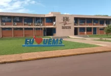 UEMS abre processo seletivo para professor com salário de R$ 11,1 mil