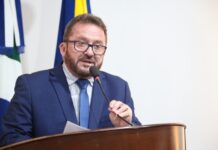 Laudir Munaretto solicita ao Governo do Estado asfalto para via que liga três bairros de Dourados