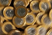 Receita dispensa bancos de recolherem IOF retroativo, mas indica que poderá cobrar contribuintes