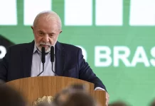 Governo Lula trata tarifas de Trump como irreversíveis e prepara retaliação