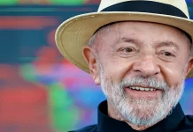 Governo isenta taxistas de taxa de verificação de taxímetros; mais de 100 mil trabalhadores serão beneficiados