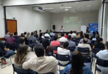 Sebrae e Sicredi realizam encontro sobre gestão financeira e crédito com empresários de Dourados