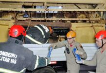 Drogas apreendidas em máquina agrícola na Vila Industrial pesaram quase 1t