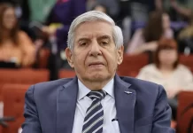 Advogado de Heleno diz que agenda com anotações golpistas eram “registros pessoais” do militar