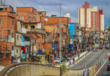 3,28 mi vivem em áreas precárias na Grande São Paulo, diz Fapesp