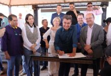 Prefeitura assina ordem de serviço para construção de 198 moradias populares