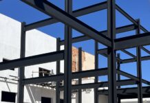 Contrato acaba e Câmara não conclui reforma