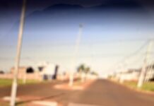 Criança de 1 ano morre afogada em piscina