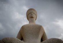 Homem é preso após ameaçar explodir bomba em frente ao STF