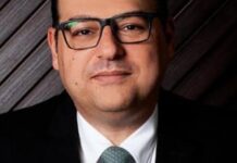 Lula demite secretário jurídico e nomeia assessor da Petrobras