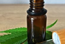 Polícia fecha ‘laboratório’ de canabidiol